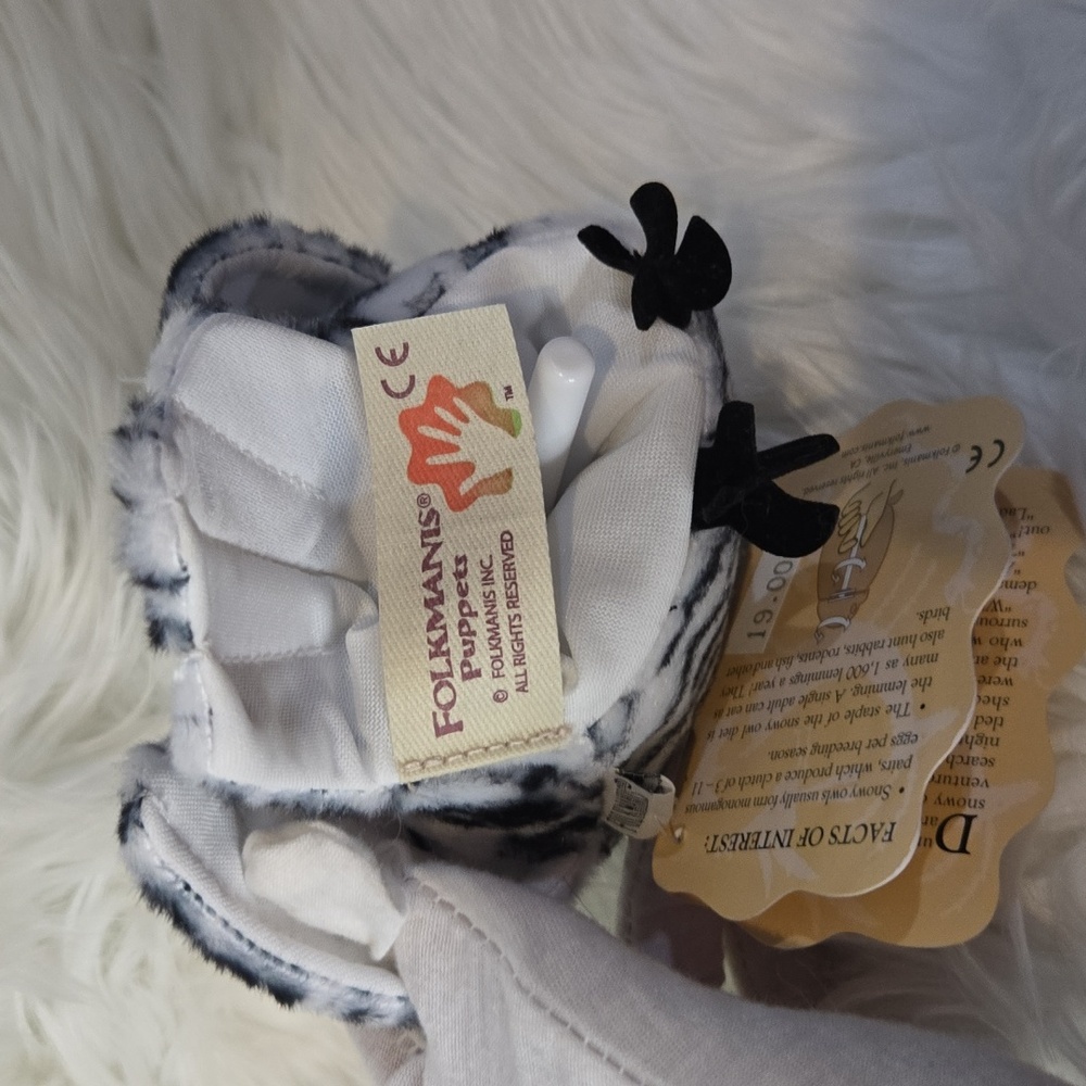 Folkmanis Small Snowy Owl Puppet K - Picture 7 of 13